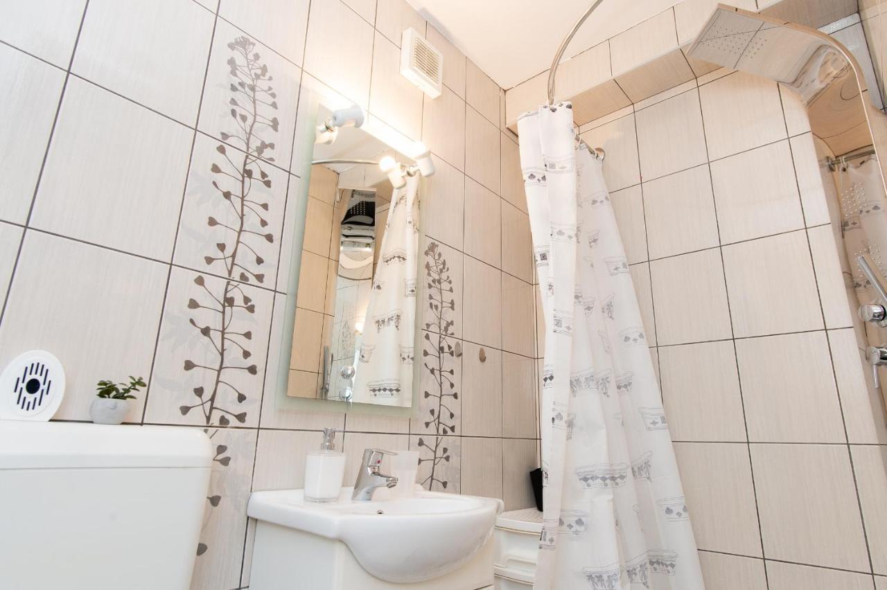 Beautiful Cozy Apartment Jug In Nice Neighbourhood. Split Bagian luar foto