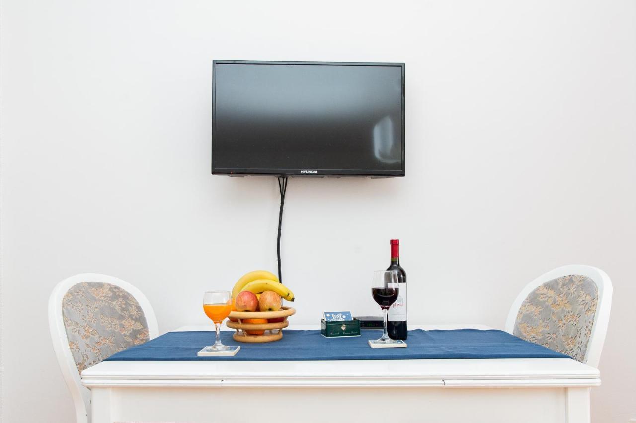Beautiful Cozy Apartment Jug In Nice Neighbourhood. Split Bagian luar foto